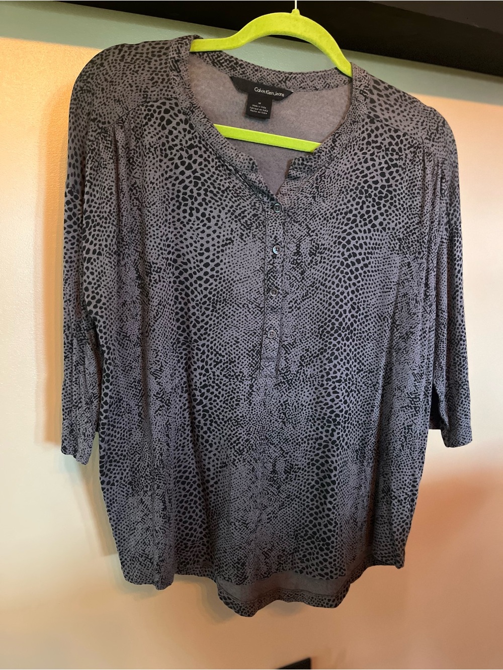 Calvin Klein Jeans Gray and Black Printed Henley Shirt
